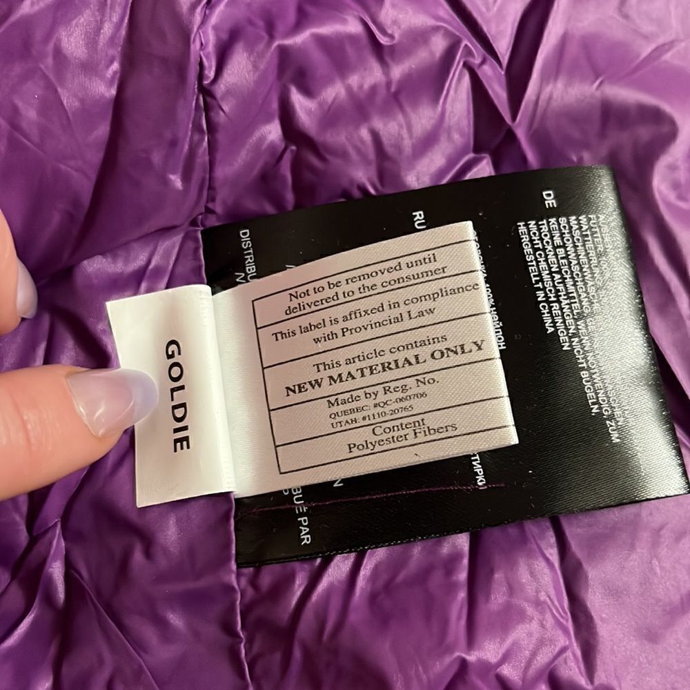NOIZE Goldie Short Puffer Jacket in Grape - Picture 11 of 16
